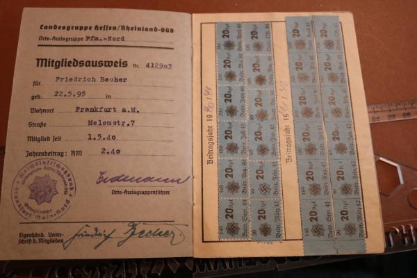 alter Mitgliedsausweis Reichsluftschutzbund Frankfurt am Main  1940